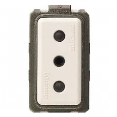 MODULO ENCHUFE HEMBRA MAGIC AL. PROT. (5113)