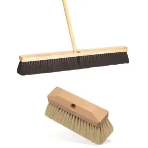 ESCOBILLON CRIN RECTO C/MANGO 6X29,5CM (112)